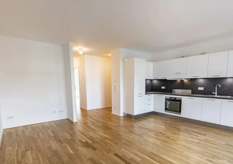 Wohnen mit Terrasse: 3-Zimmer-Wohnung in Wilmersdorf — photo 1